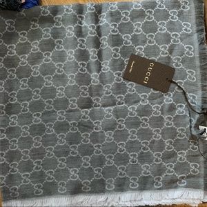 Gucci Wool Silk Shawl